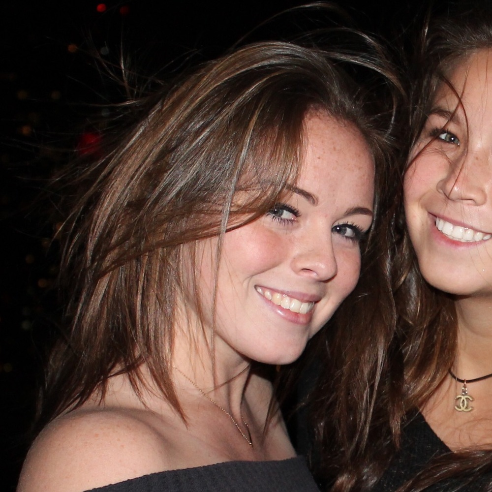 Meet your Posher, Carly